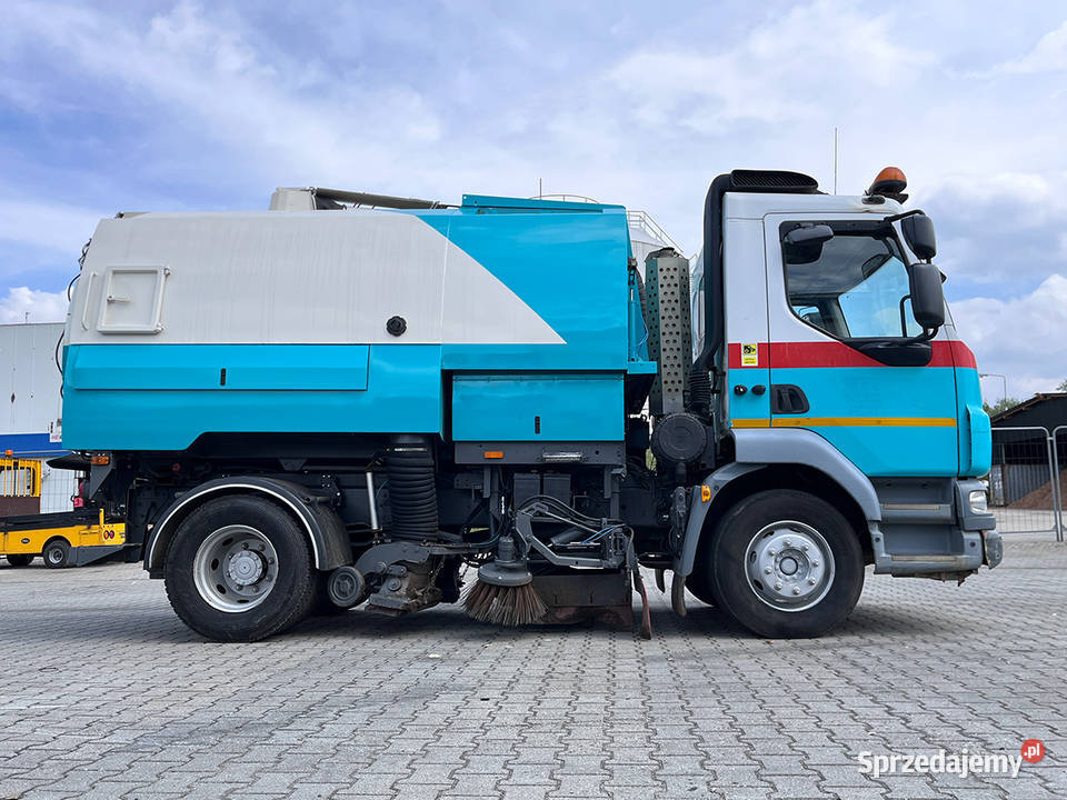 Zamiatarka drogowa DAF LF55220 zabudowa Johnston Kęty