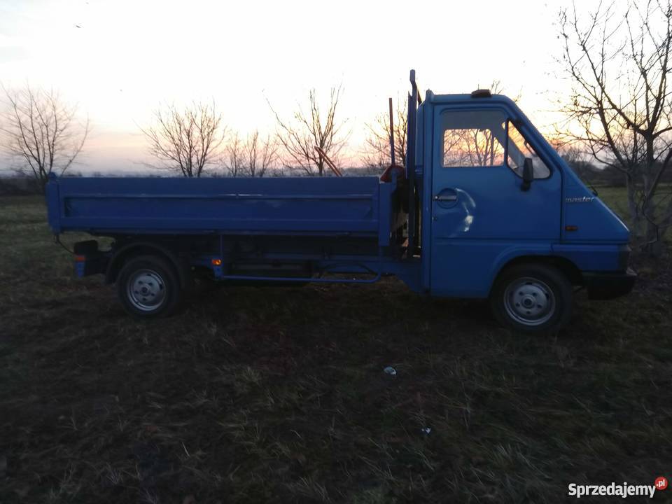 Wywrotka Renault Master do 35 DMC 94KM Kunów