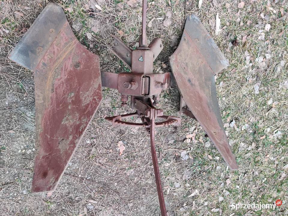 Pług obrotowy jednoskibowy do traktorka Łask