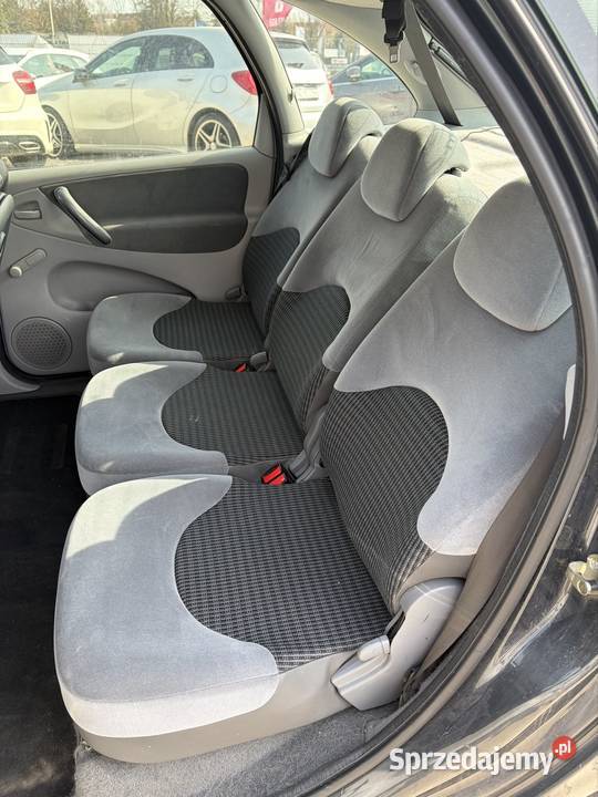 Citroen Xsara Picasso Benzyna 18