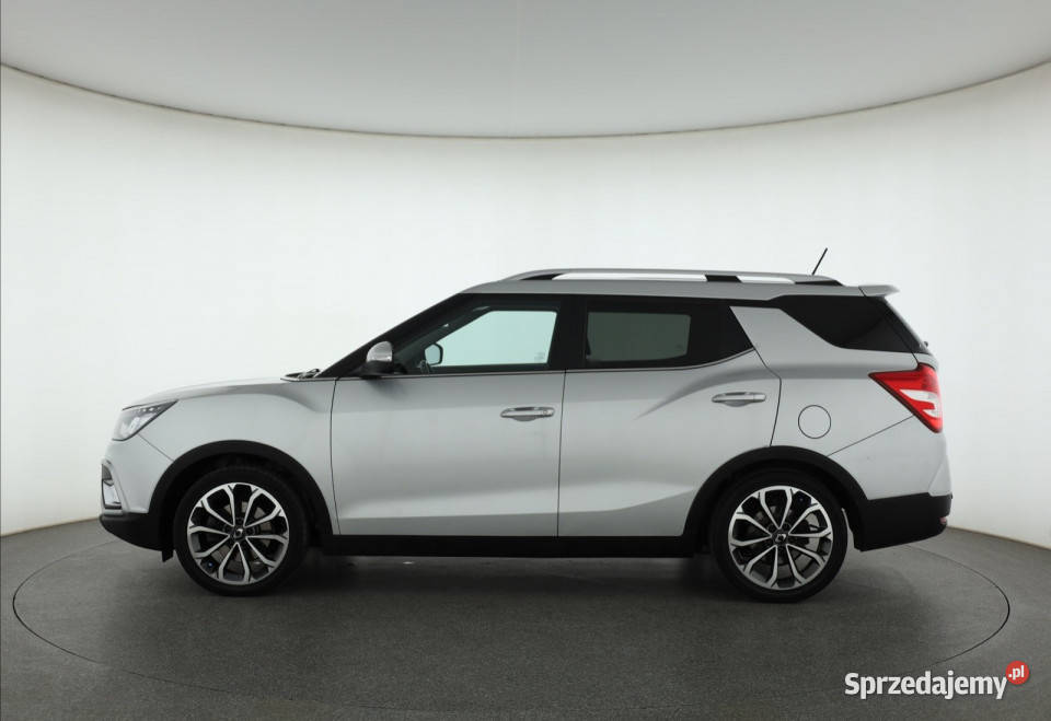 SsangYong XLV 16 eXGi Piaseczno