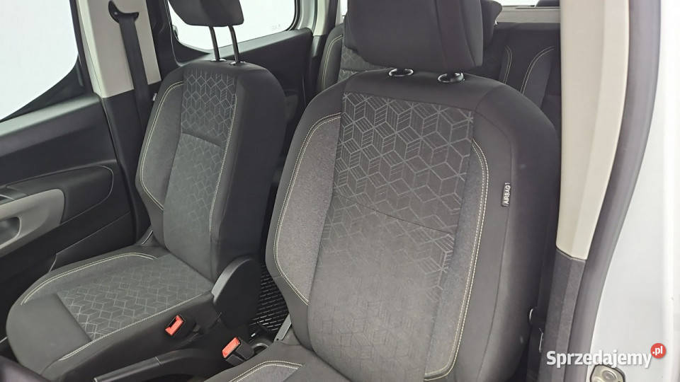 Peugeot RIFTER 15 BlueHDI Active Z Polskiego Warszawa