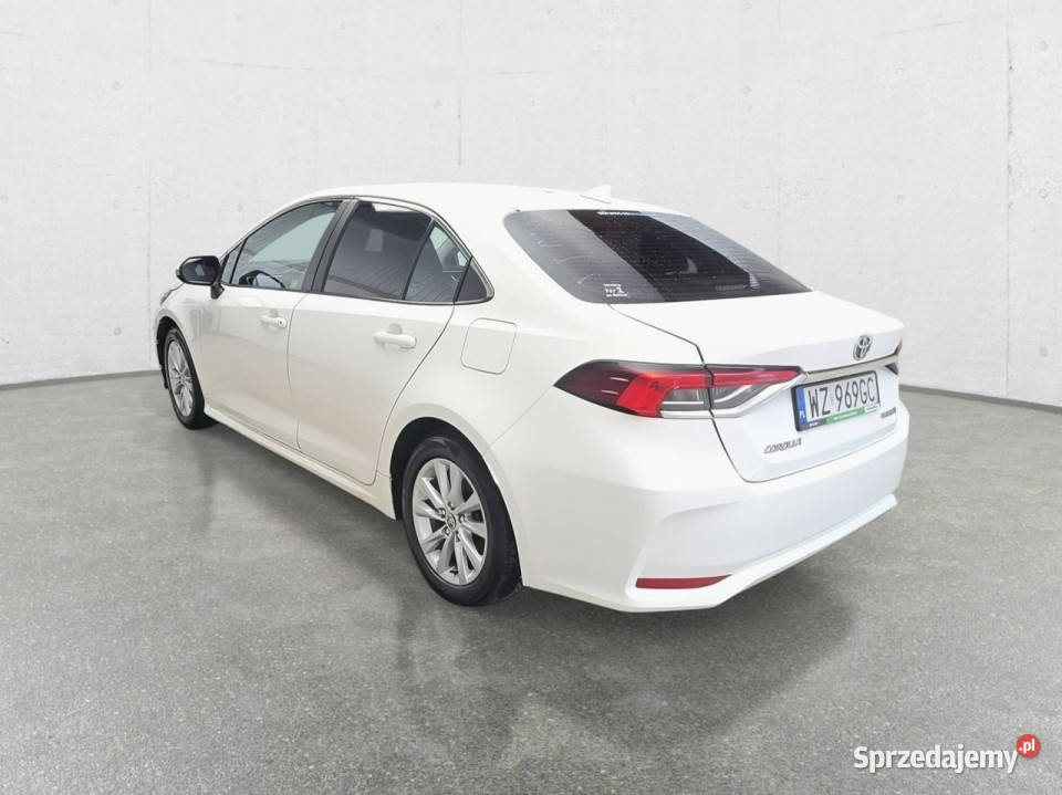 Toyota Corolla Seria E16 2012 Komorniki sprzedam