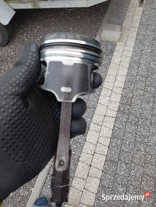 tłok tłoki korboód lombardini 442 dci Części montażowe Motoryzacja śląskie Łaziska Górne