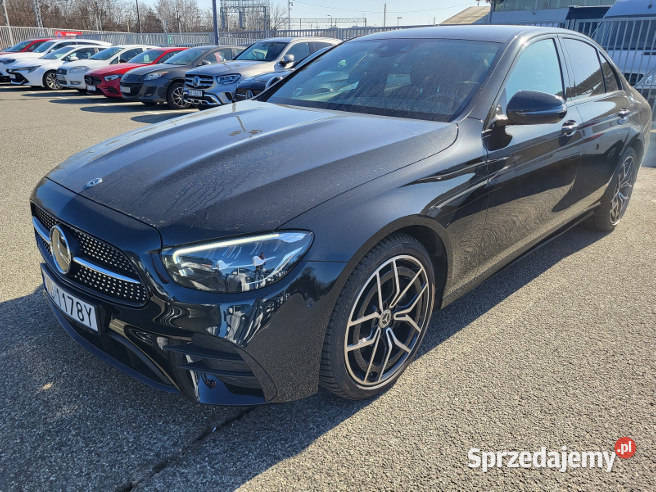 MERCEDESBENZ E 220 D 4MATIC 1993cm3 Warszawa