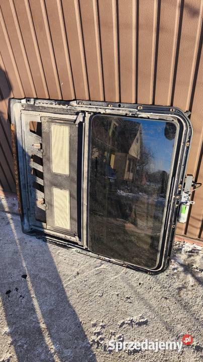 Szyberdach szklany w202 sedan Mercedes Szyberdachy Legionowo