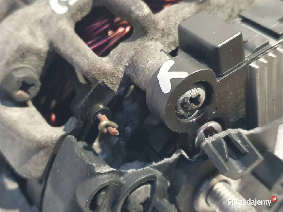 ALTERNATOR Dacia Sandero 09 TCe 231005079R Chełm sprzedam