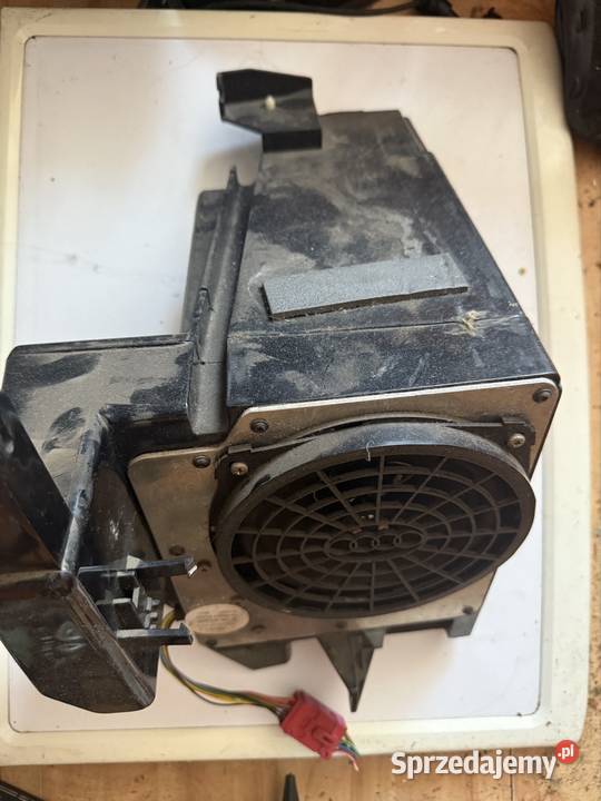 SUBWOOFER TUBA GŁOŚNIK AUDI A3 8L Ostrów Wielkopolski sprzedam