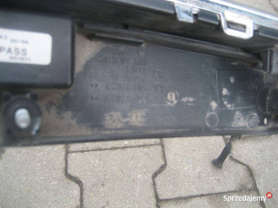 bmw 5 gt f07 5gt f 07 0913r listwa pokrywy