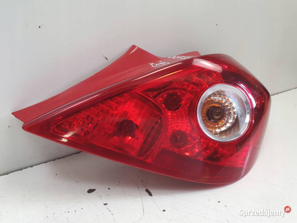 Opel Corsa D 0614r TYLNA TYLNIA LAMPA PRAWA Chełm sprzedam