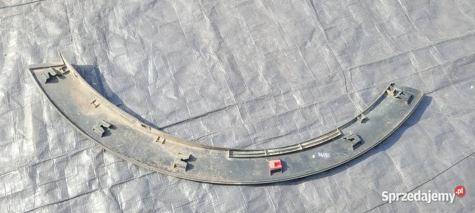 KIA SPORTAGE III LISTWA BŁOTNIKA PRAWY PRZÓD