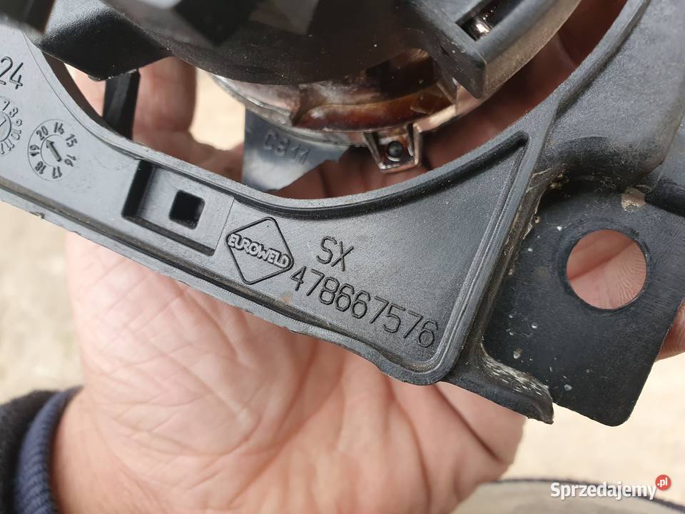 FIAT 500 HALOGEN LAMPA SOCZEWKA PRAWA 478588426 Międzychód