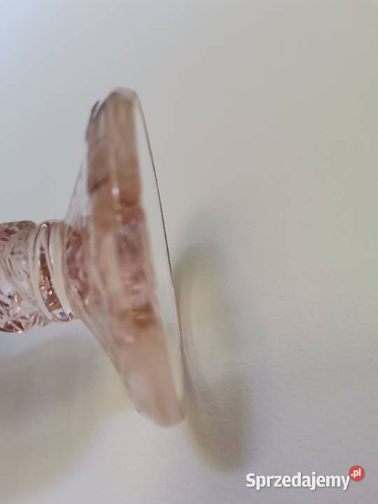 Stary różowy wazon kielich szkło Ząbkowice Katowice