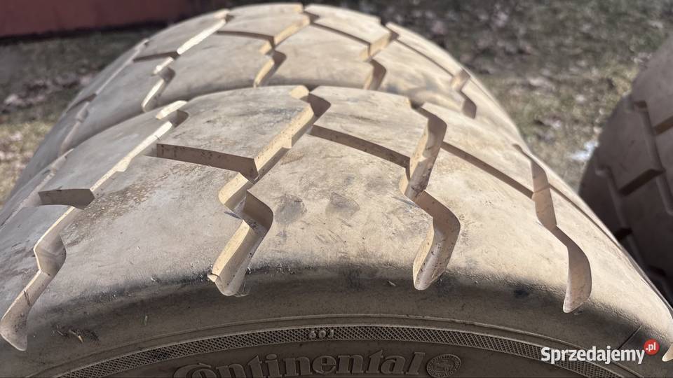 Zestaw opon pełnych Linde H45 H50 opona pełna 70 Koziegłowy