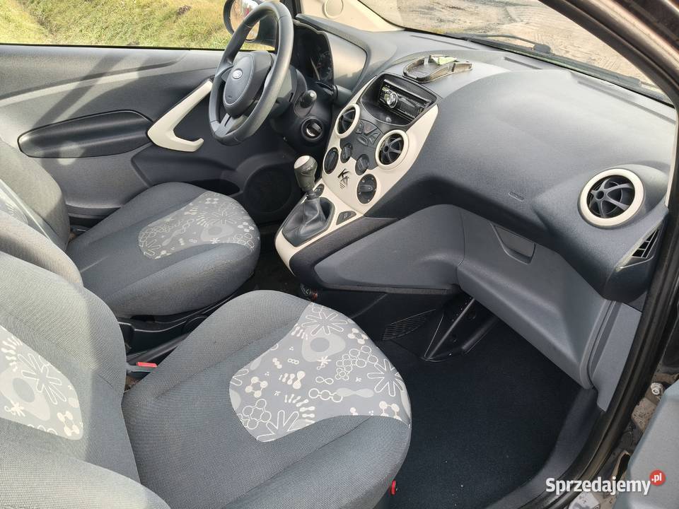 wyposażenie nieuszkodzony KA sprzedam