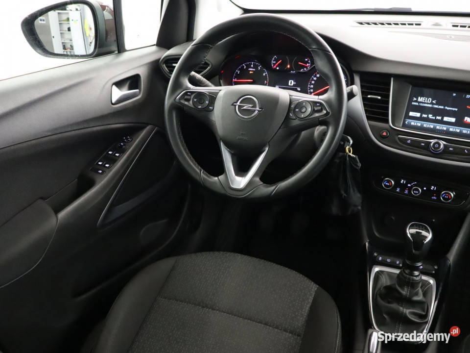 Opel Crossland 12 Turbo asystent pasa ruchu Bielany Wrocławskie