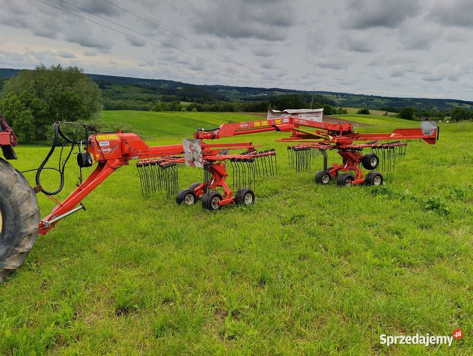 Zgrabiarka dwukaruzelowa kuhn ga 6522 Zgrabiarki i przetrząsacze Suwałki