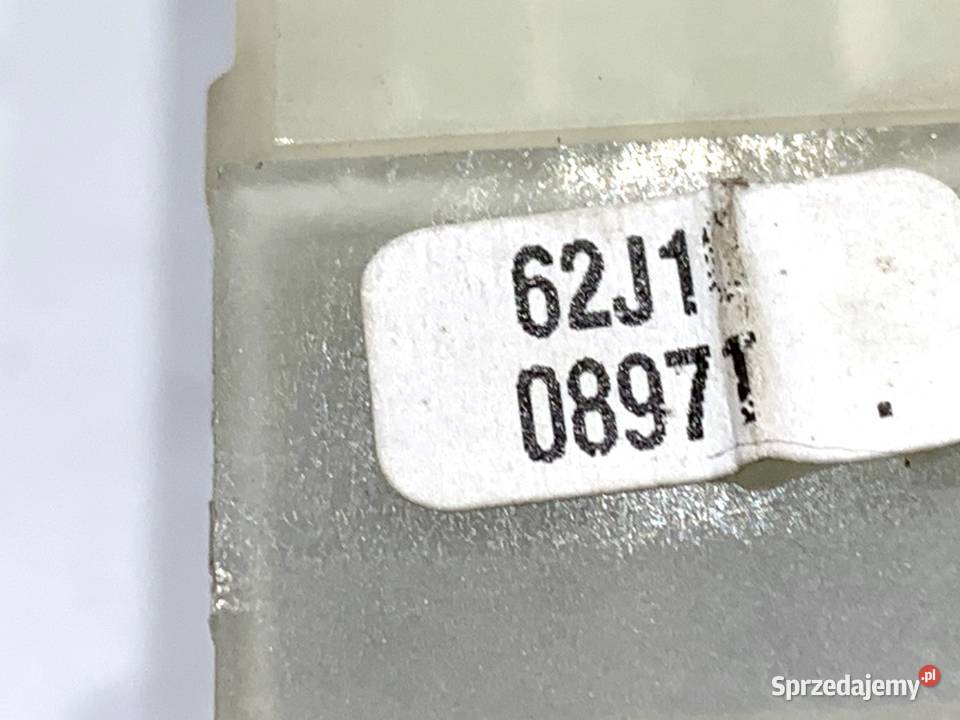 PRZEŁĄCZNIK SZYB SUZUKI SWIFT III Hatchback sprzedam