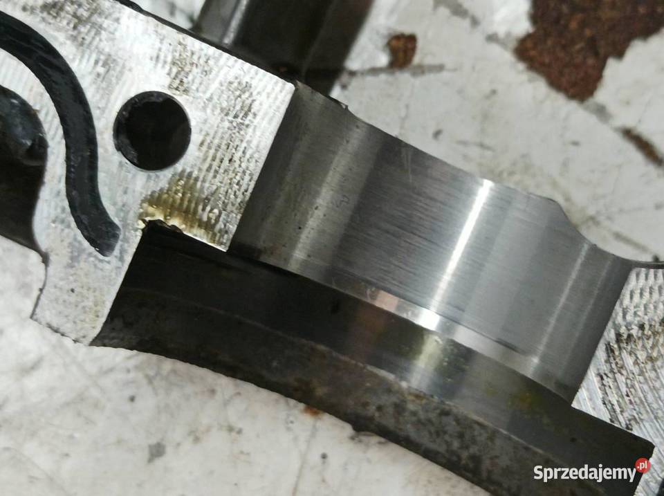 GŁOWICA KOMPLETNA 1059354CH 30 TDI Audi A6 III Głowice cylindrów