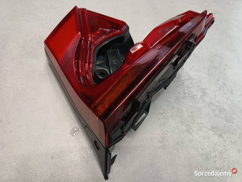 lampa LED prawa tył tylna TOYOTA CHR LIFT numer