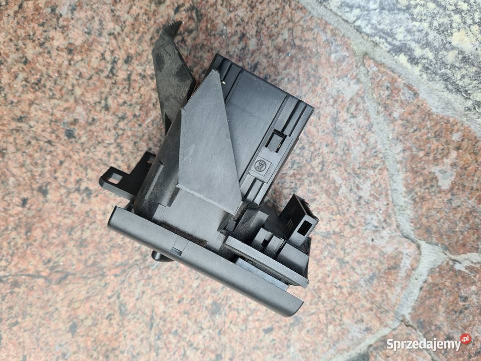 Audi A6 C5 Włącznik Wyłącznik Przełącznik osobowe Żerocin