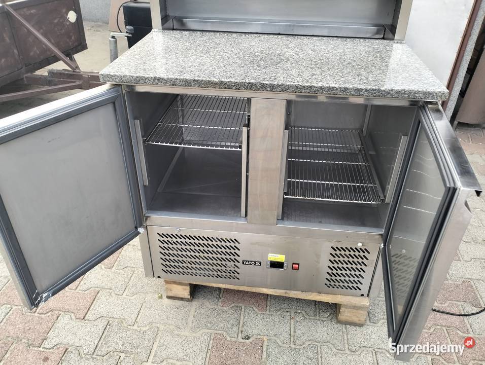 Stół chłodniczy gastronomiczny do pizzy z Słupia Kapitulna