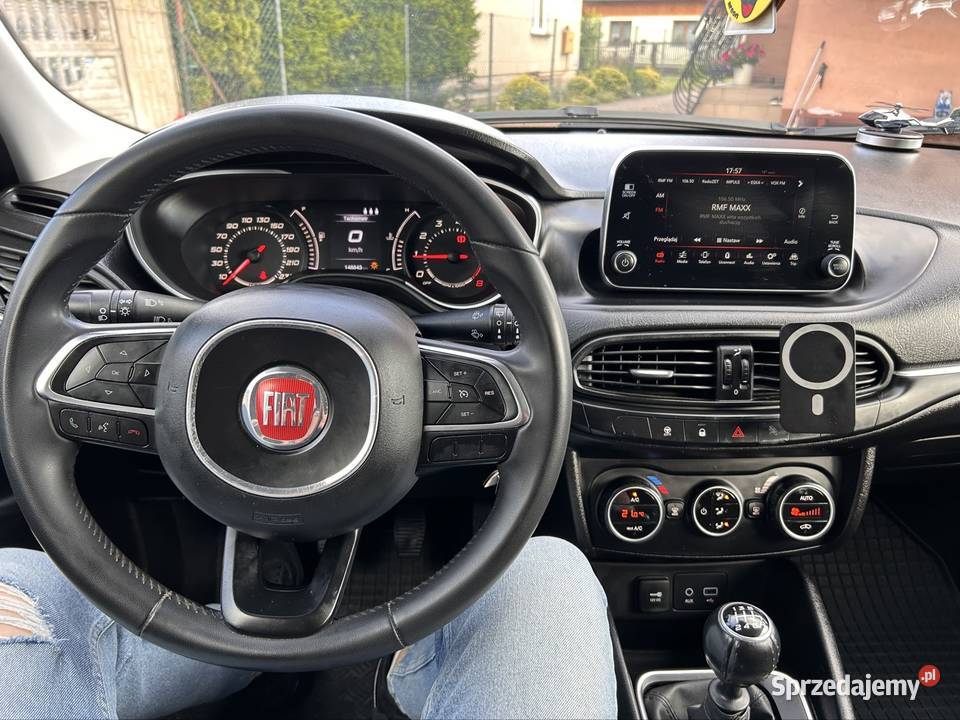 Fiat Tipo 14 149 przebiegu 2017r wielofunkcyjna kierownica