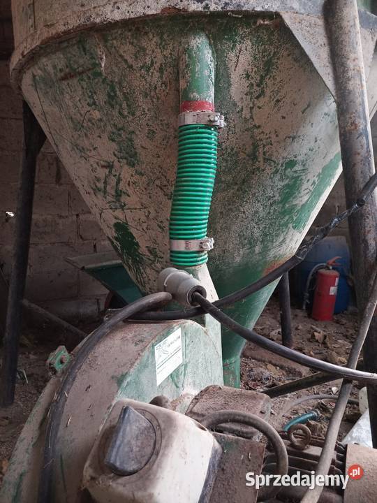 Mieszalnik pasz tona silnik 10kw kompletny Rolnictwo Sobota sprzedam