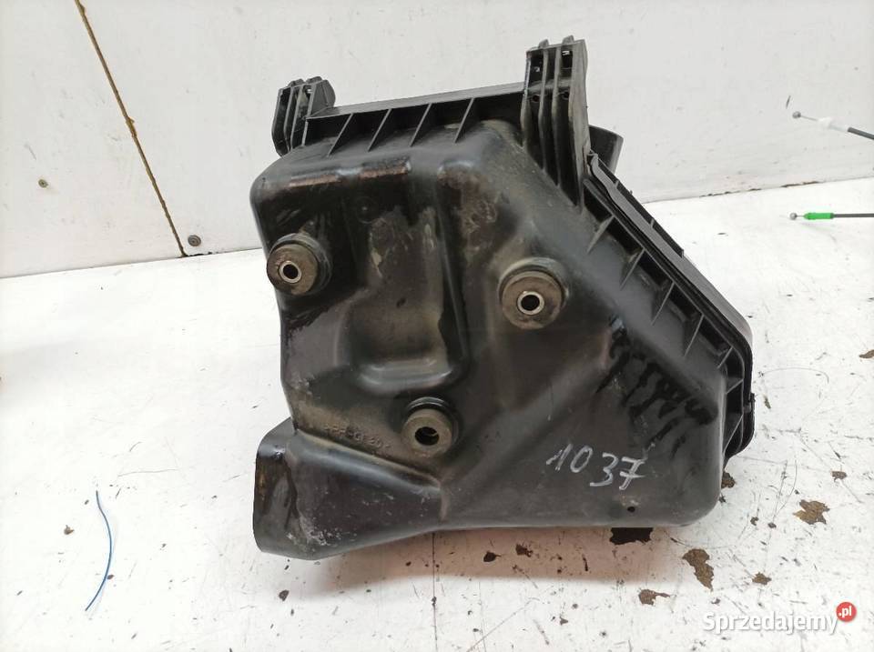 OBUDOWA FILTRA POWIETRZA 0R04 20 D4D Toyota