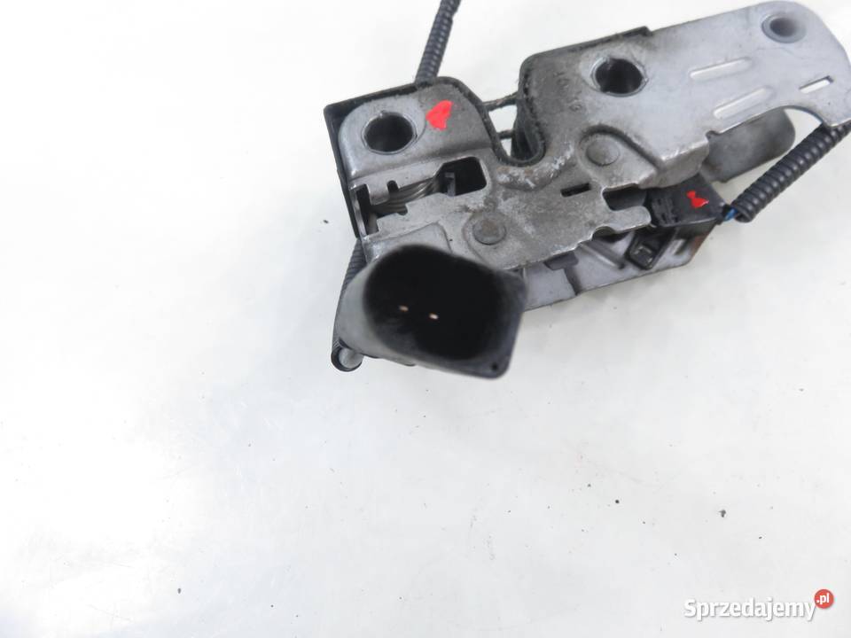 ZAMEK MASKI VW TIGUAN 5N 5N0823509B małopolskie