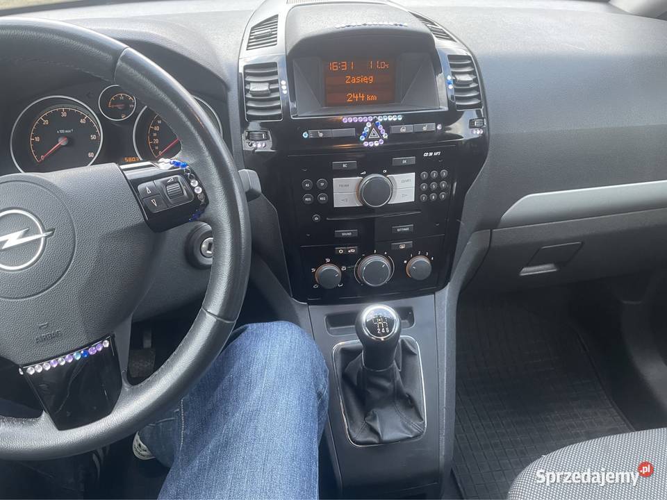Opel Zafira B 17cdti podgrzewane fotele Zafira łódzkie Łódź