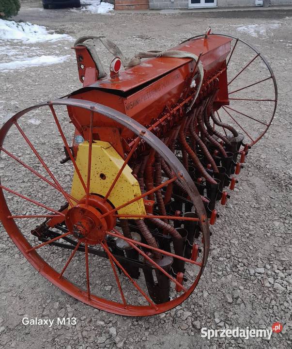 Siewnik 17 lejkowy oryginalny meprozet nieuszkodzony Miechów