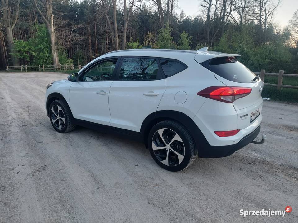 Hyundai tucson 17crdi Ładne zadbane auto Czerniewice