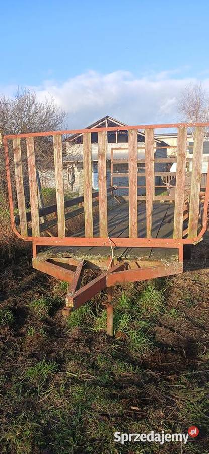 Przyczepa do balotow slomy siana dłużyca nieuszkodzony