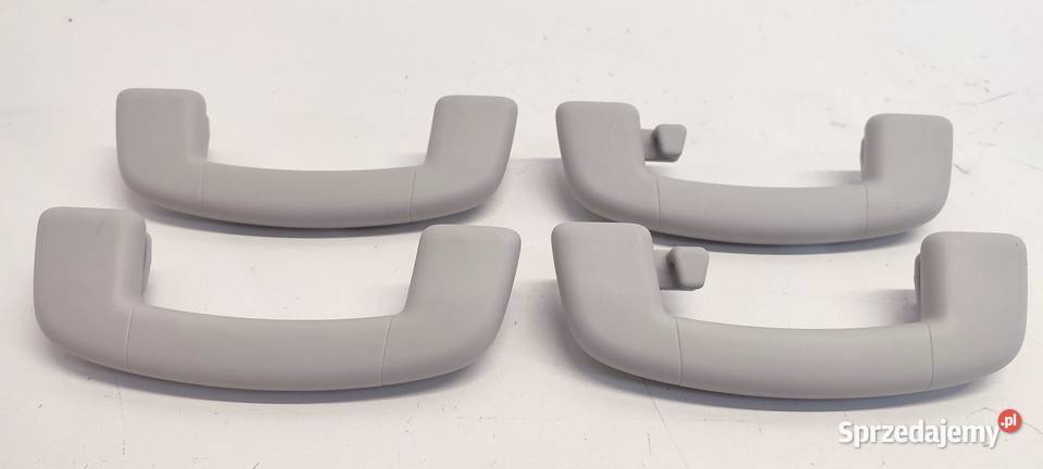 SKODA KAROQ RĄCZKI UCHWYTY KOMPLET 2G0857643 sprzedam