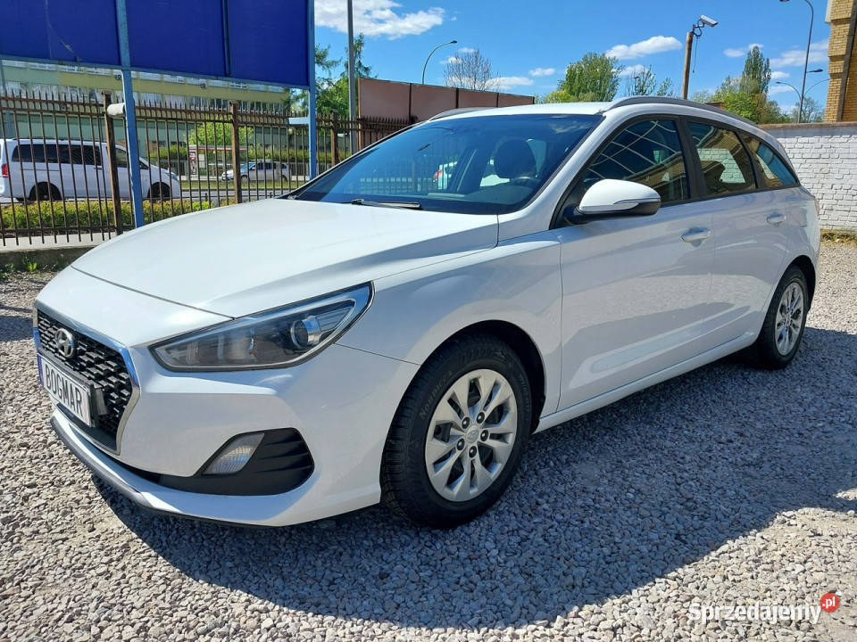 Hyundai i30 1819 kombi SALON serwis mocno możliwa zamiana Warszawa