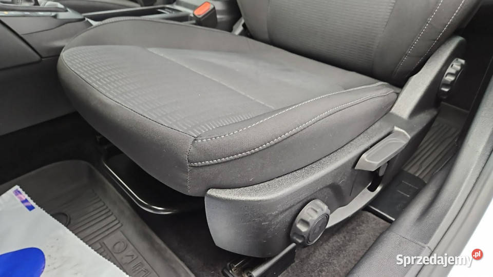 Ford Focus 15 EcoBlue SCR Trend Z Polskiego serwisowany w ASO Warszawa