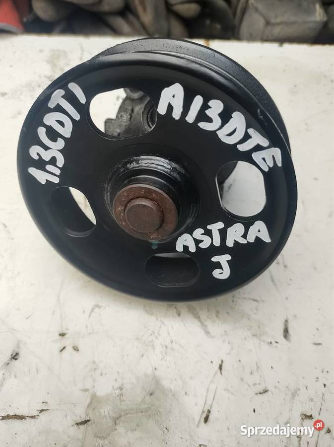 OPEL ASTRA J CORSA D 13CDTI pompa wody Kielce