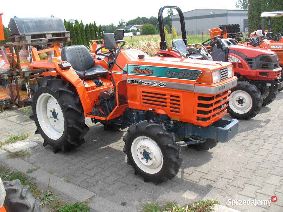 Kubota L1 4x4 Sadownik do platform borowka tunel Mroków