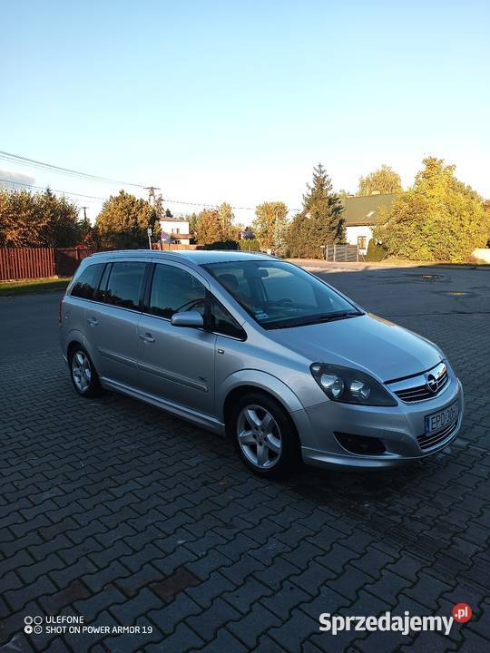 Opel Zafira OPC 18gaz 140KM łódzkie Poddębice