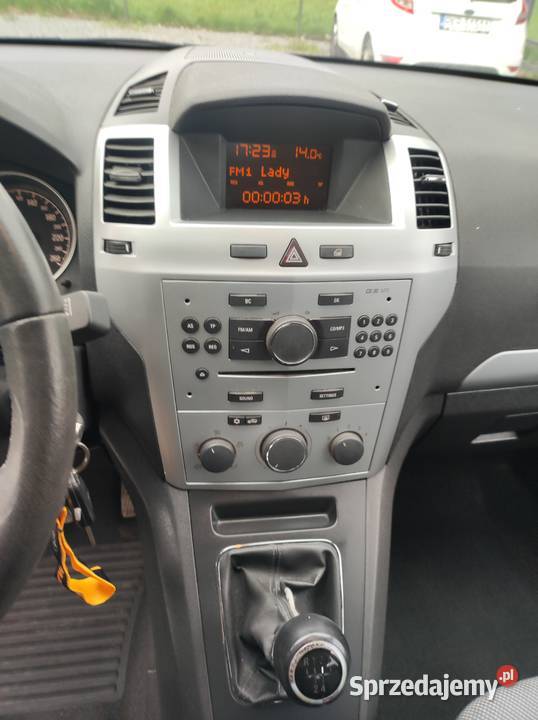 Opel Zafira Lift 18 podkarpackie