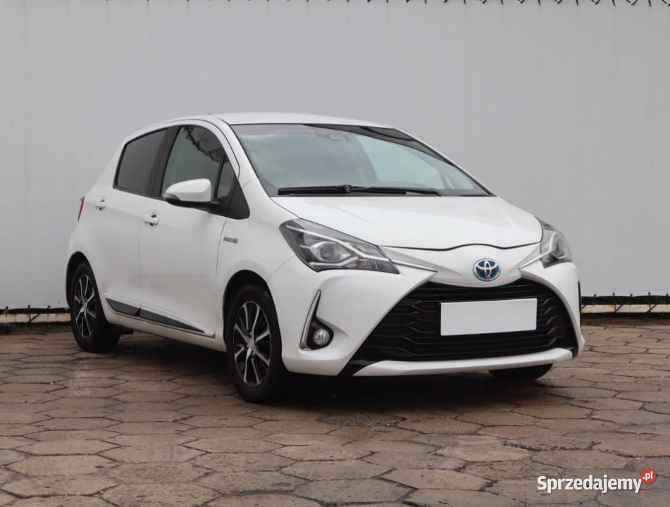 Toyota Yaris 15 Hybrid komputer pokładowy Yaris Łódź sprzedam