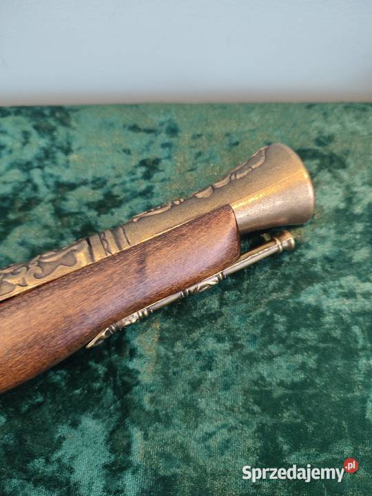 Piękna replika garłacza włoskiego z XVII wieku Łódź