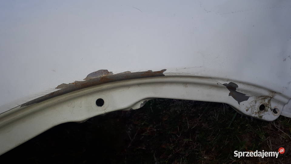 błotnik prawy przód SUzuki SX4 scross Karczew