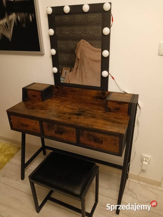 Sprzedam toaletkę z regulacją oświetlenia 95cm Koszalin