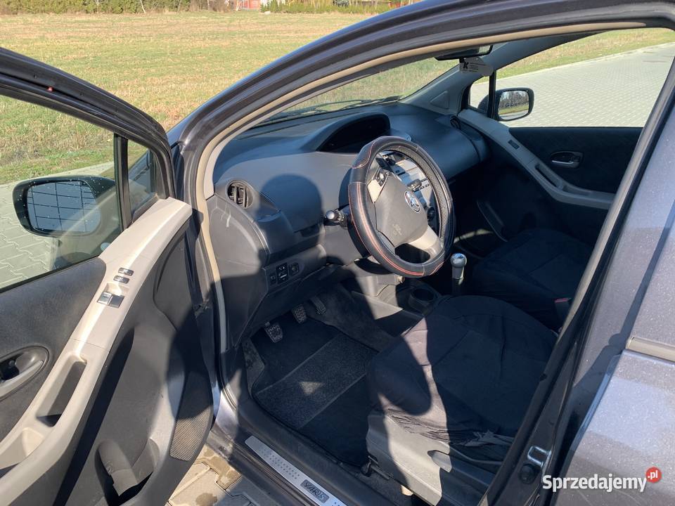 TOYOTA YARIS 13 VVTi GAZ LPG 2008r Tomaszowice