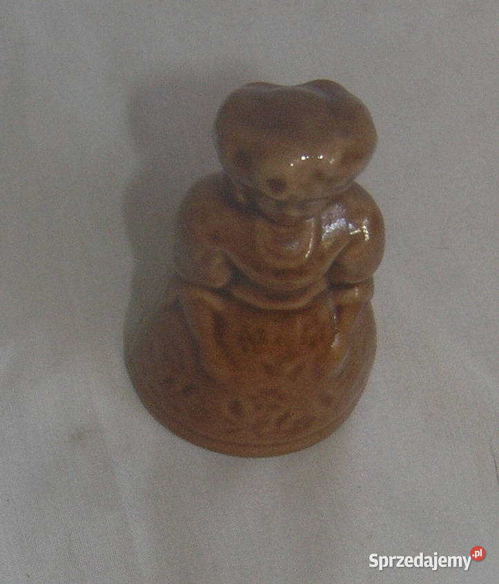 figurka vintage w śląskim stroju E Bartków sprzedam