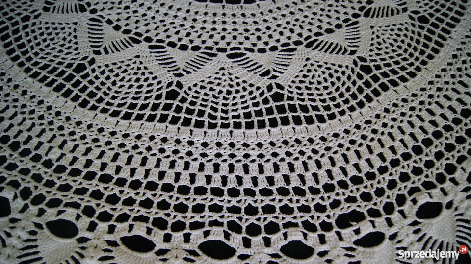 Obrus szydełkowy okrągły duży PIĘKNY