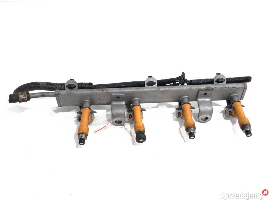 LISTWA WTRYSKOWA SUZUKI SWIFT IV 12 94 podkarpackie