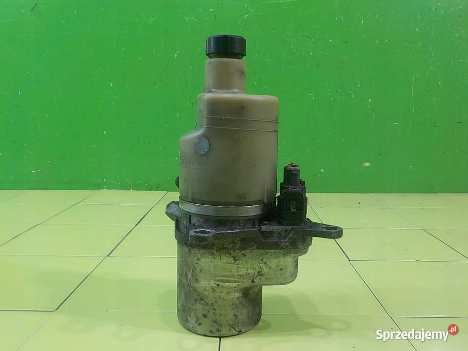 VOLVO C30 LIFT 16 D 10r 3D pompa wspomagania Suków